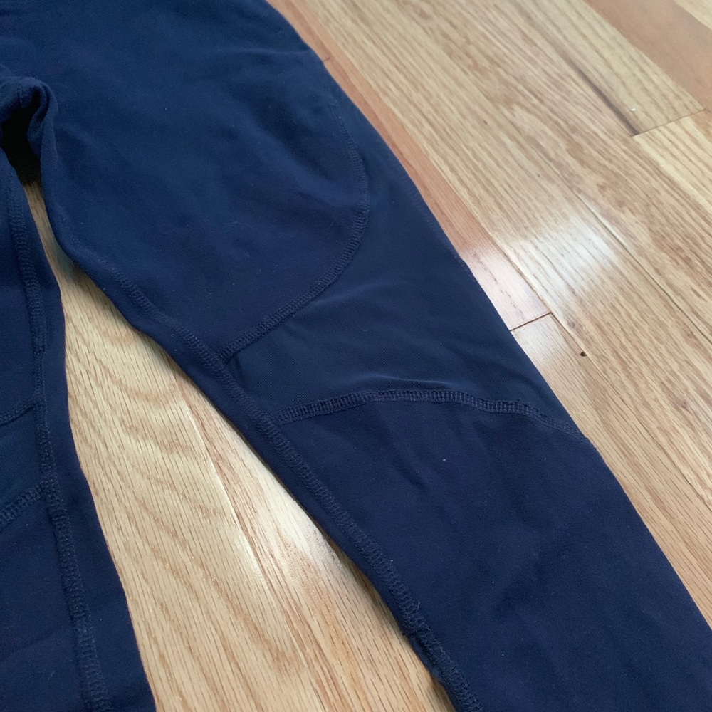 Alo navy blue leggings